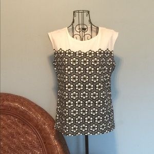 Ann Taylor Black & White sleeve blouse